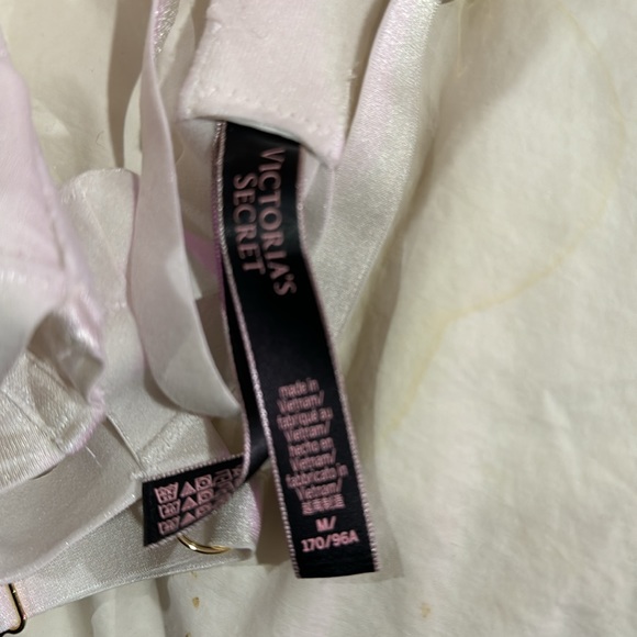 Bathing suit - Picture 4 of 4